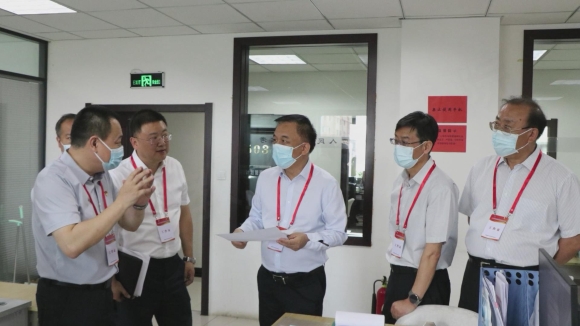 2022年7月25日  自治区政府副主席刘苏社  现场视察普通高考招生录取工作